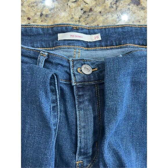 Levi’s 711 Skinny Size 29 EUC - Picture 2 of 7